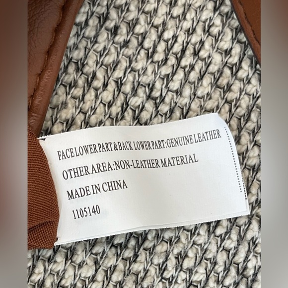 Brown Genuine Leather Hobo Bag with Slouch Design Shoulder Bag - Picture 3 of 16